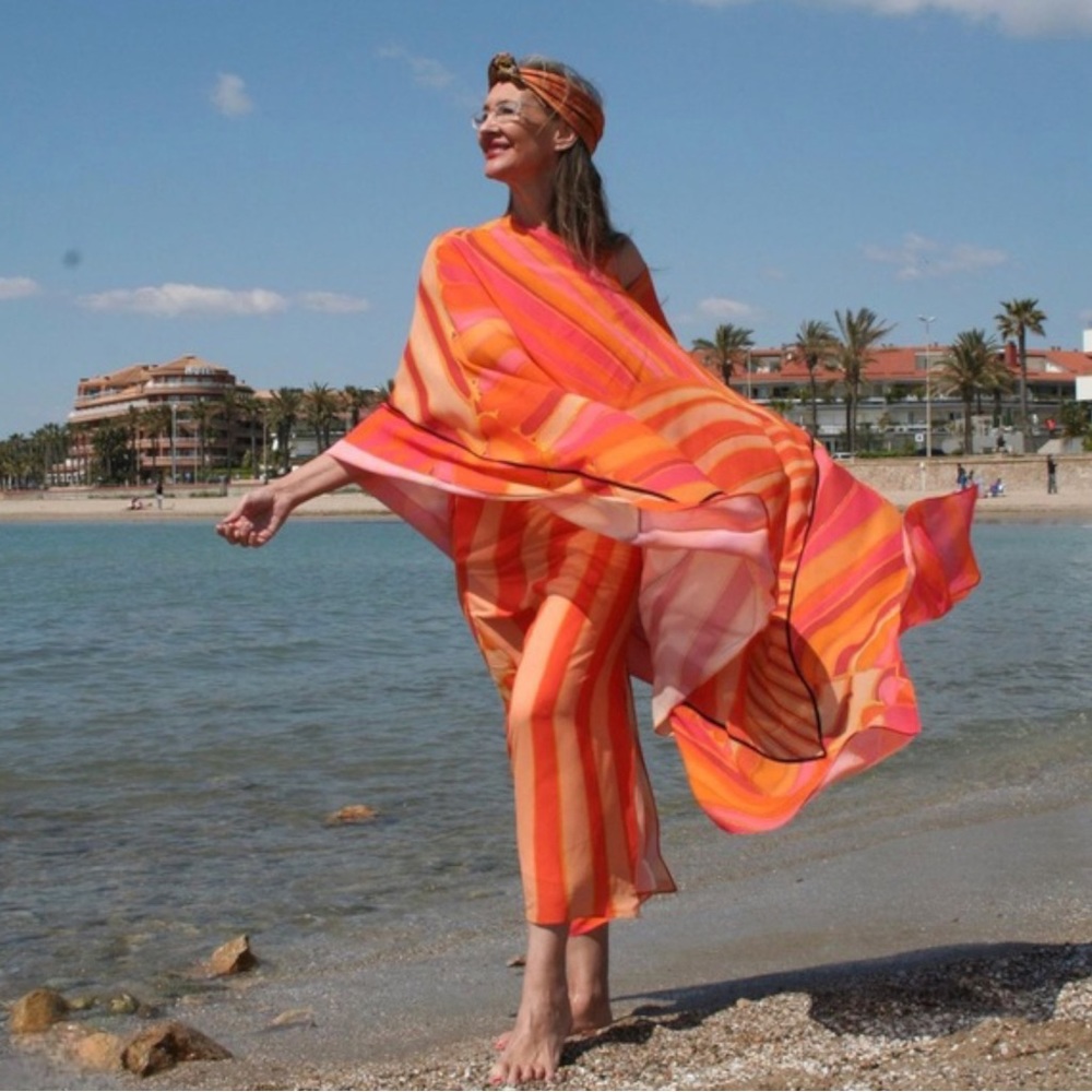 Zara Limited Edition Blogger Favorite Abstract Chiffon Oversized Poncho Orange S - Picture 3 of 13